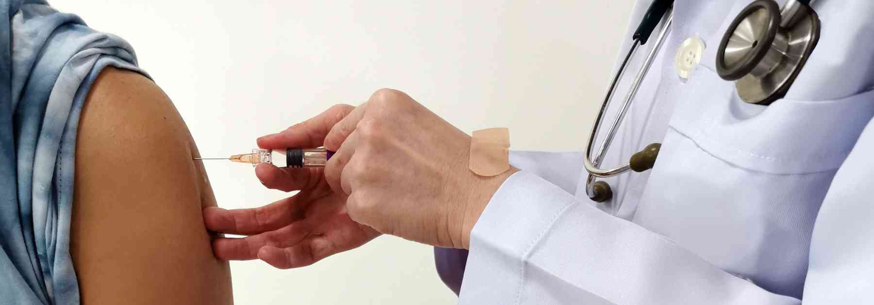 how long does yellow fever vaccine last - what to expect